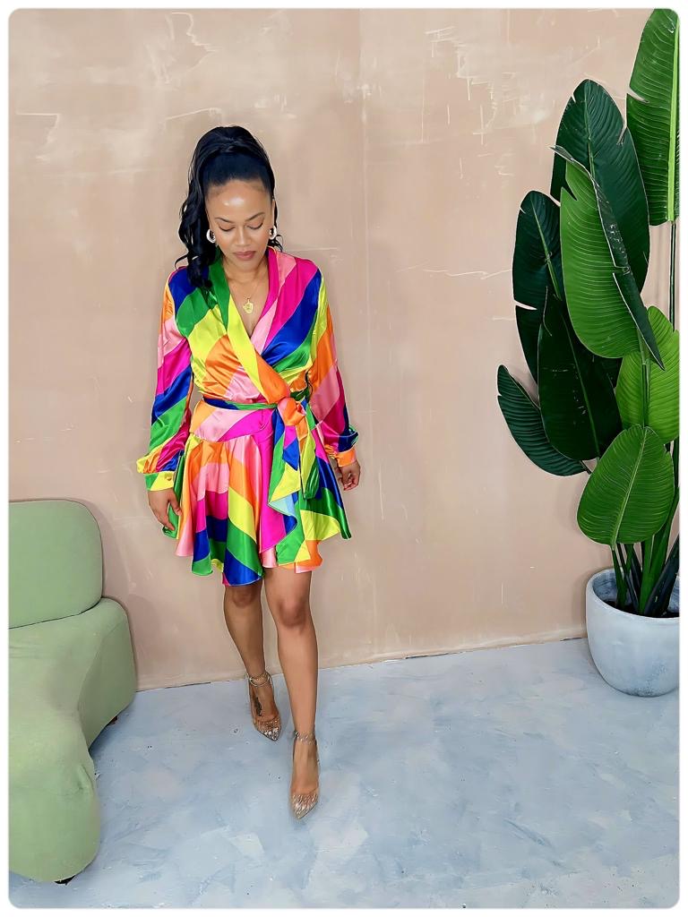 Colourful pattern satin dress