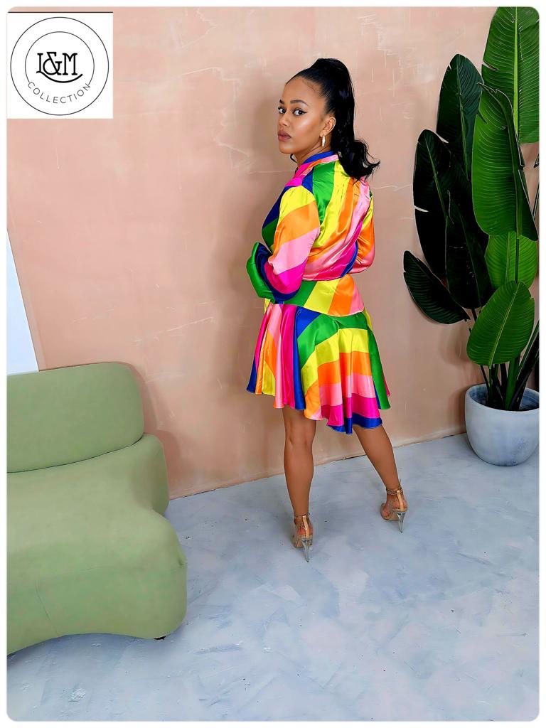 Colourful pattern satin dress