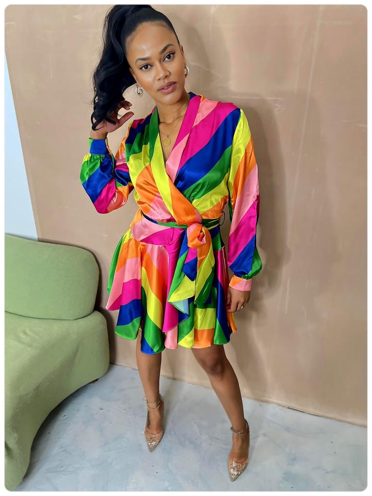 Colourful pattern satin dress